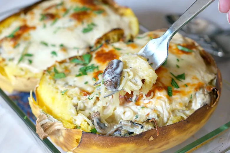 Chicken Alfredo Spaghetti Squash